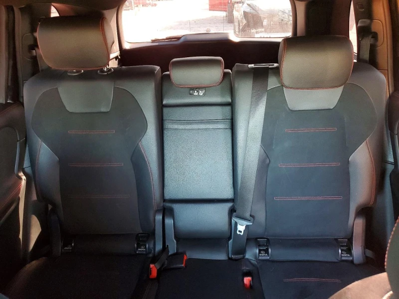 Mercedes-Benz GLB 250, снимка 10 - Автомобили и джипове - 53490353