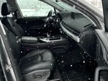 Audi Q7 * DISTRONIC* PANORAMA* ОБДУХВАНЕ* KEYLESS*  - изображение 8