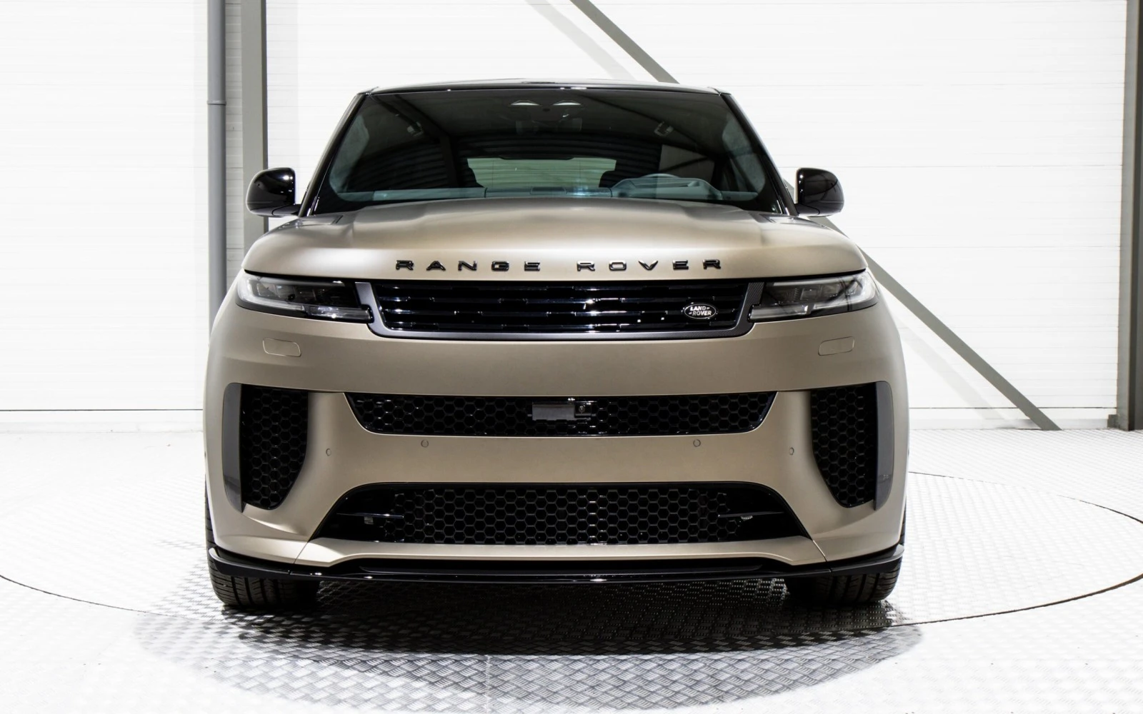 Land Rover Range Rover Sport SV EDITION ONE - изображение 3