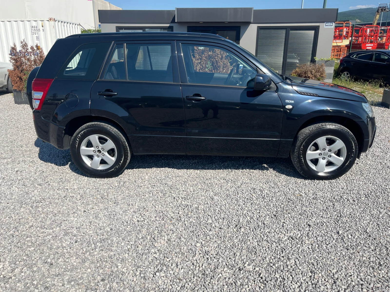 Suzuki Grand vitara 1.9DDIS-130k.c. /4x4/ - изображение 6