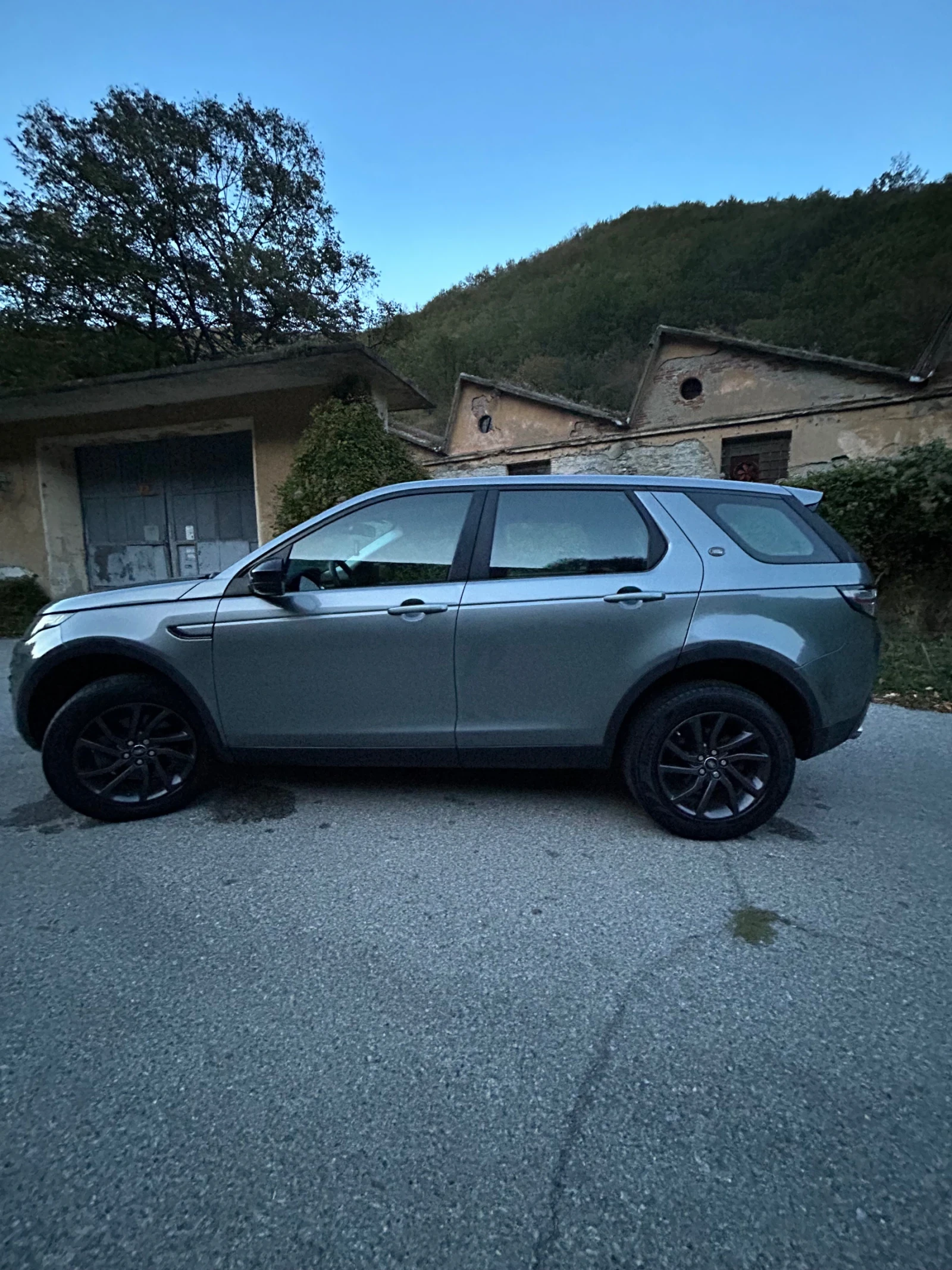 Land Rover Discovery Sport 2.2 - изображение 4