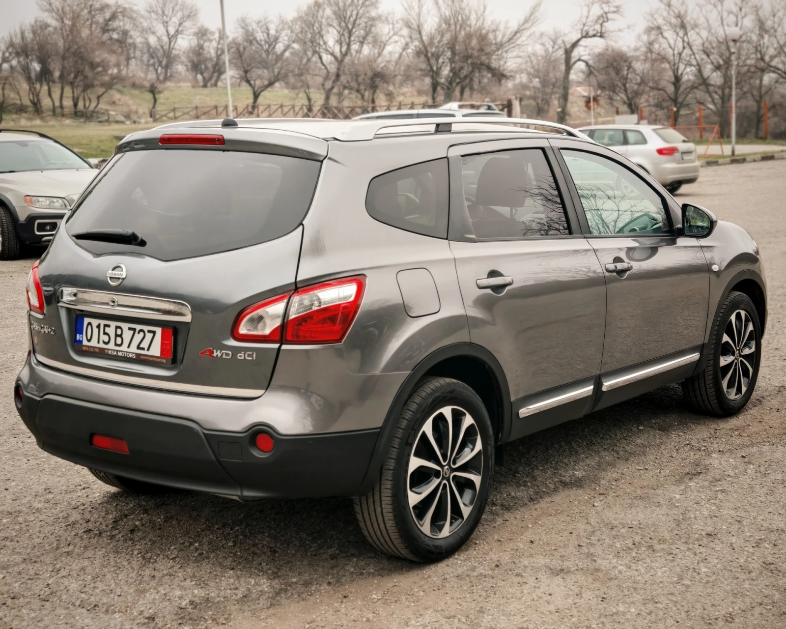 Nissan Qashqai 6+ 1 2.0 DCi 4x4* АВТОМАТ* КОЖА* КАМЕРА* НАВИ* ПАН - изображение 7