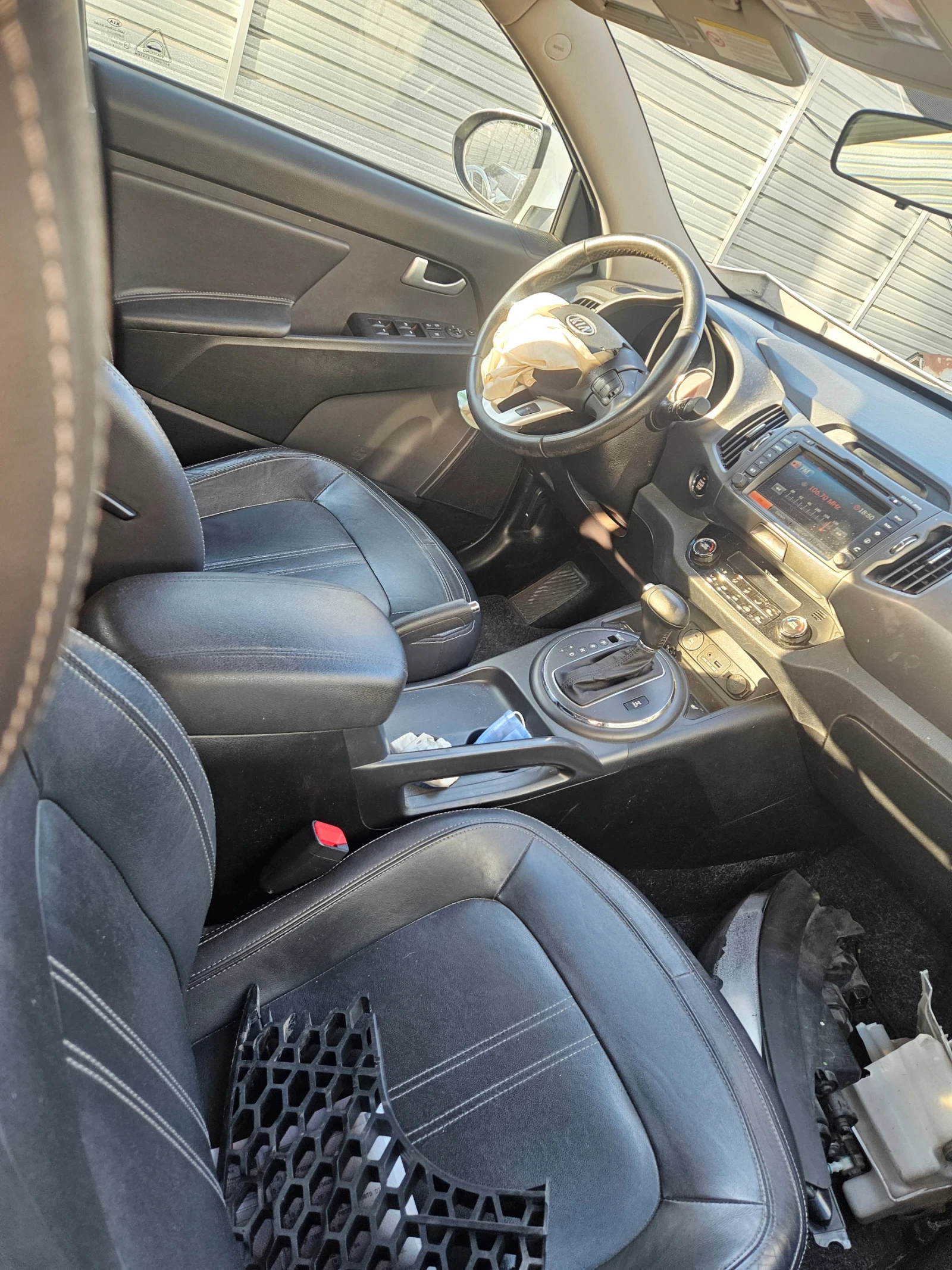 Kia Sportage 2.0crdi-136ks-2o12-D4XA-175000km realni - изображение 10