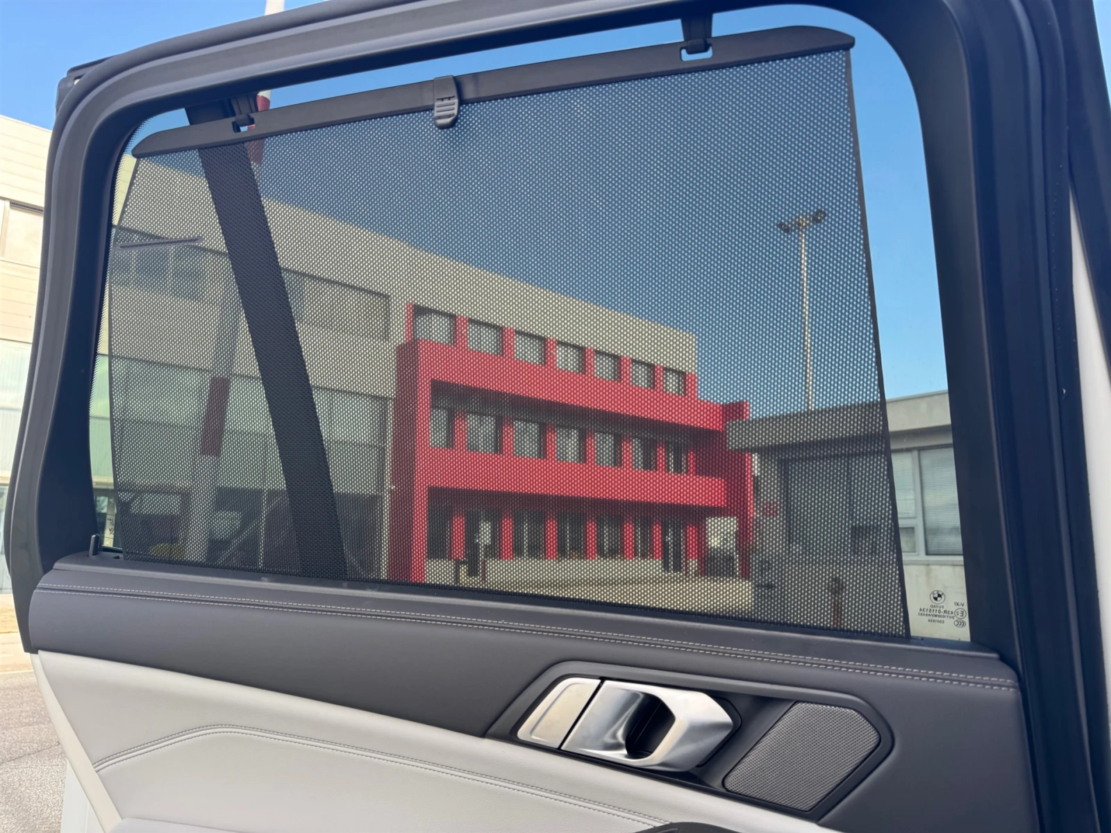 BMW X5 xDrive50e | Mobile.bg   17