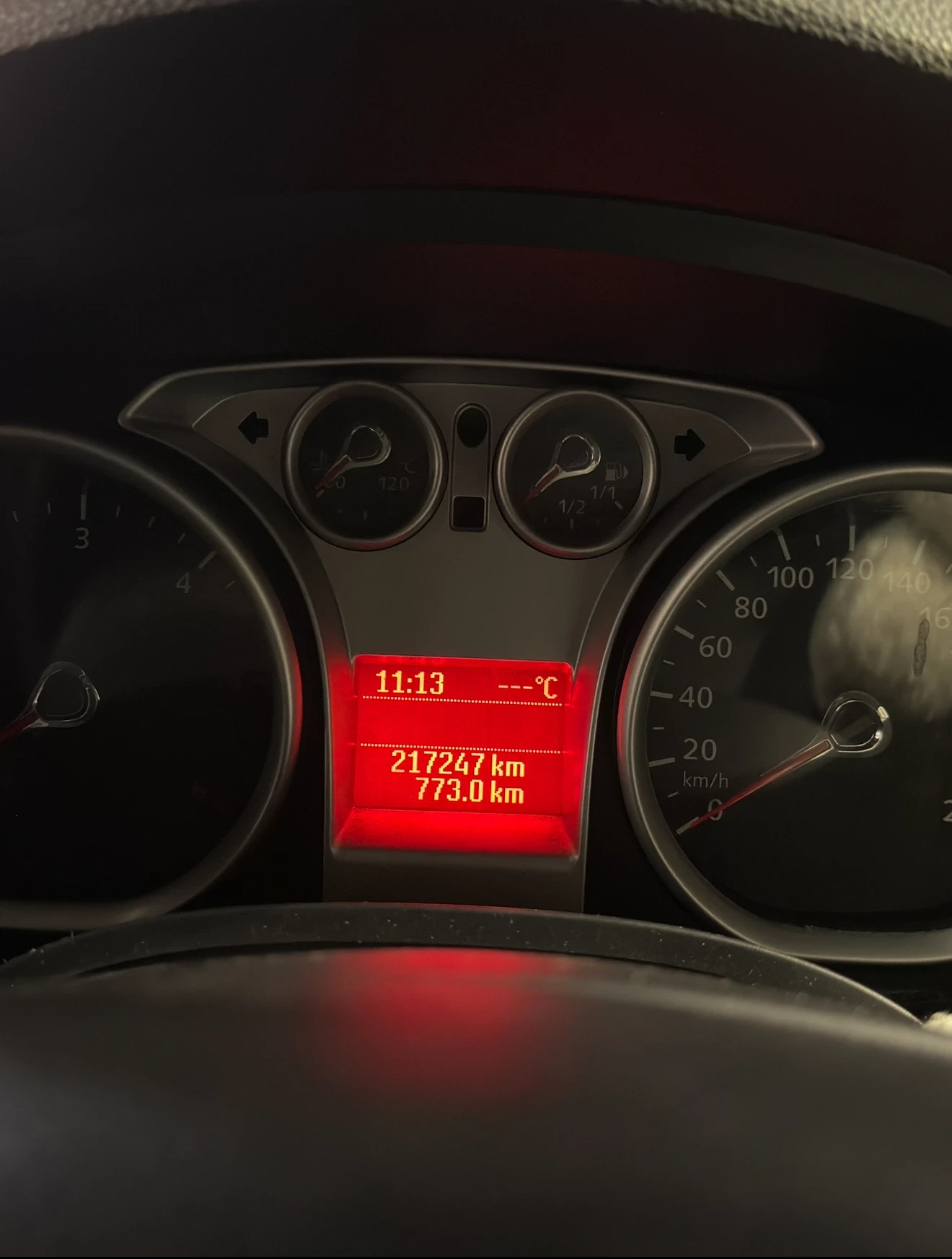 Ford Kuga TITANIUM 4X4 - изображение 9