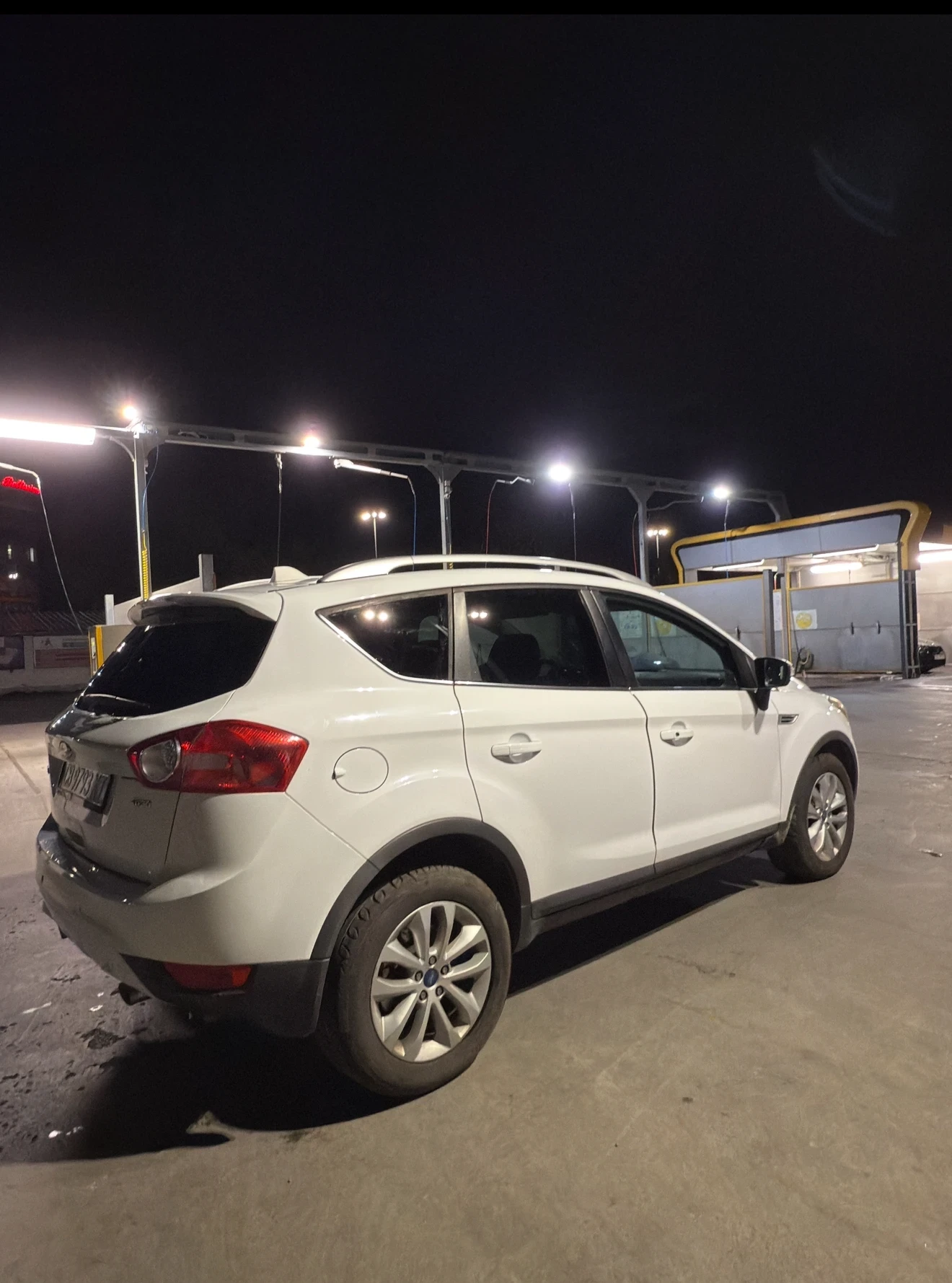 Ford Kuga TITANIUM 4X4 - изображение 3
