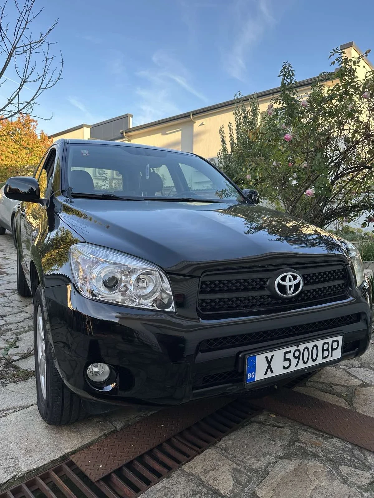 Toyota Rav4 | Mobile.bg   1