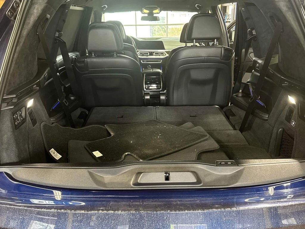 BMW X7 * xDrive40i Sports Activity Vehicle * CARFAX *  | Mobile.bg   12