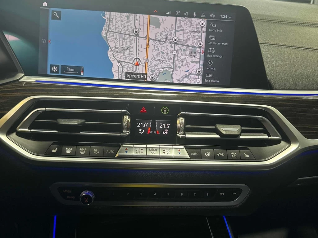 BMW X7 * xDrive40i Sports Activity Vehicle * CARFAX *  | Mobile.bg   9