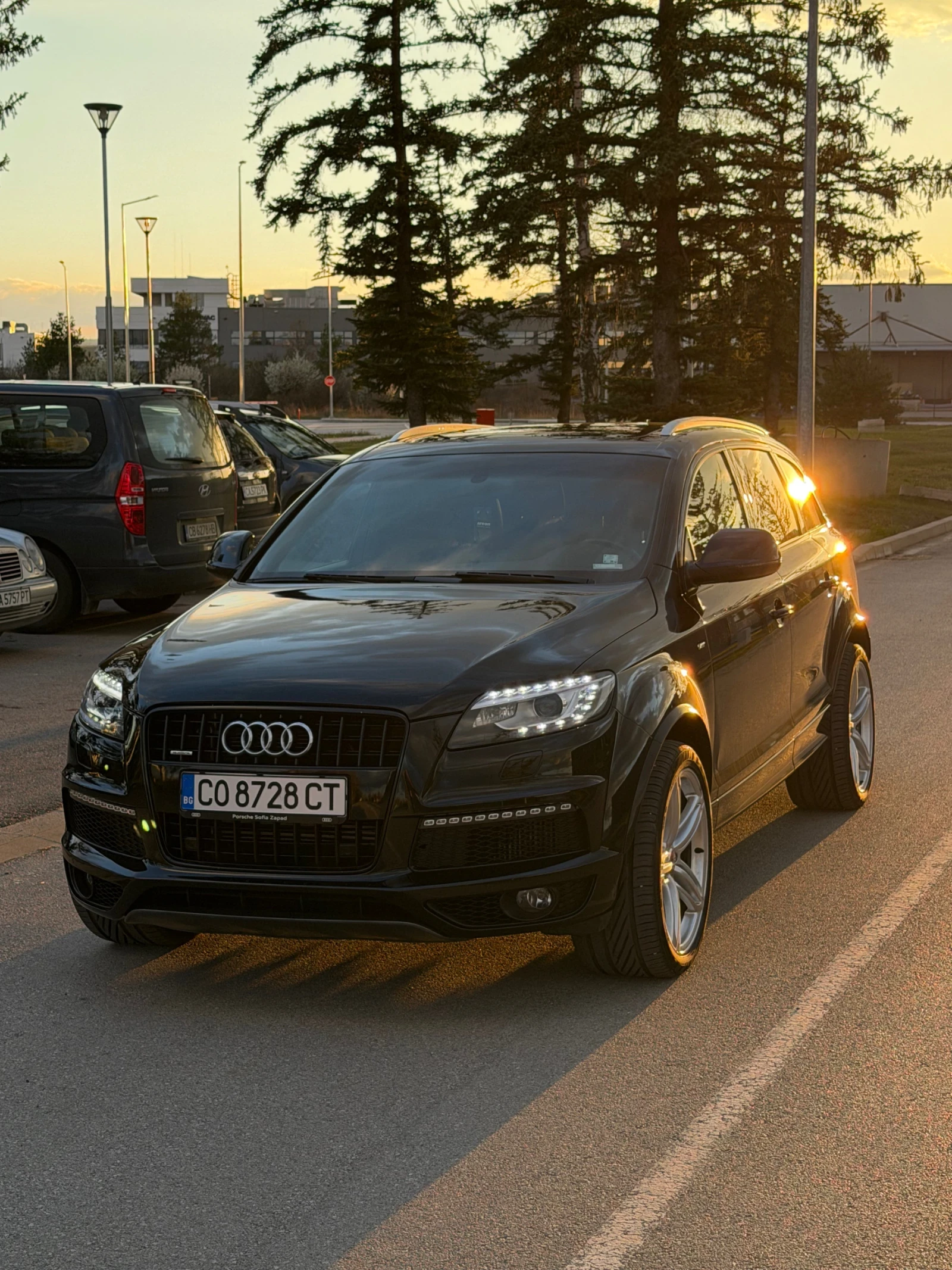 Audi Q7 3.0tdi 245 BOSE SideAssist НОВА Ambient