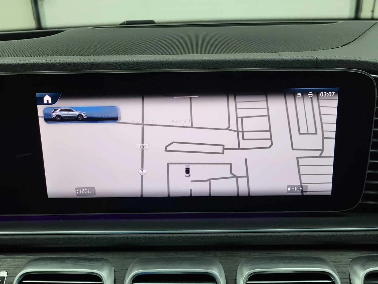 Mercedes-Benz GLE 350 * * CARFAX * * АВТО КРЕДИТ * * , снимка 13 - Автомобили и джипове - 53930263