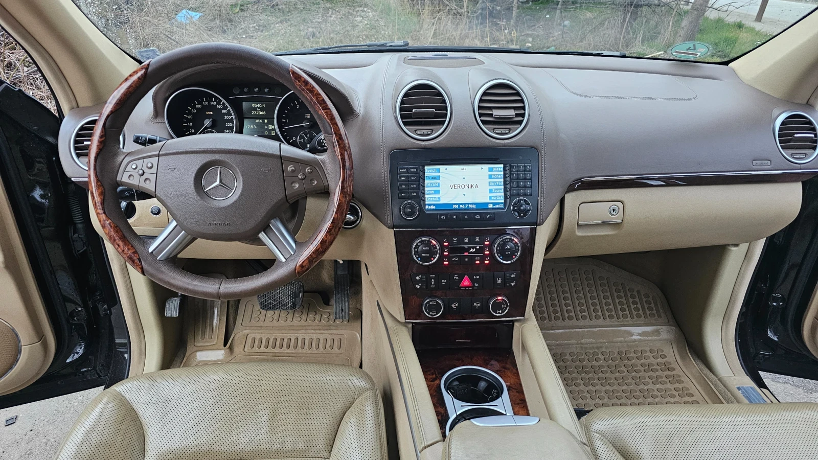 Mercedes-Benz GL 420 Mercedes-Benz GL 420 CDI (306 k.c.) - Full Extras , снимка 8 - Автомобили и джипове - 53940195