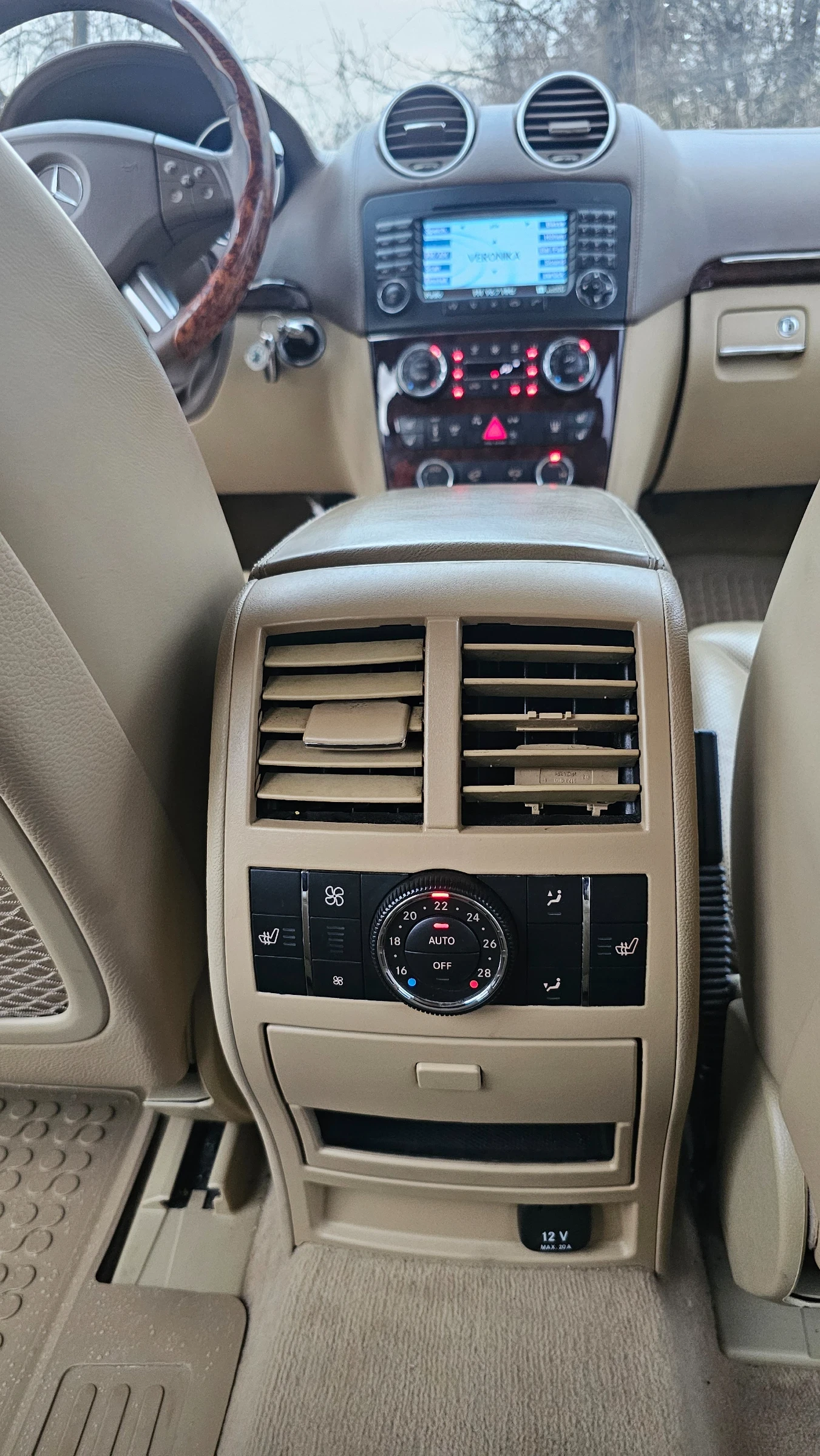 Mercedes-Benz GL 420 Mercedes-Benz GL 420 CDI (306 k.c.) - Full Extras , снимка 9 - Автомобили и джипове - 53940195