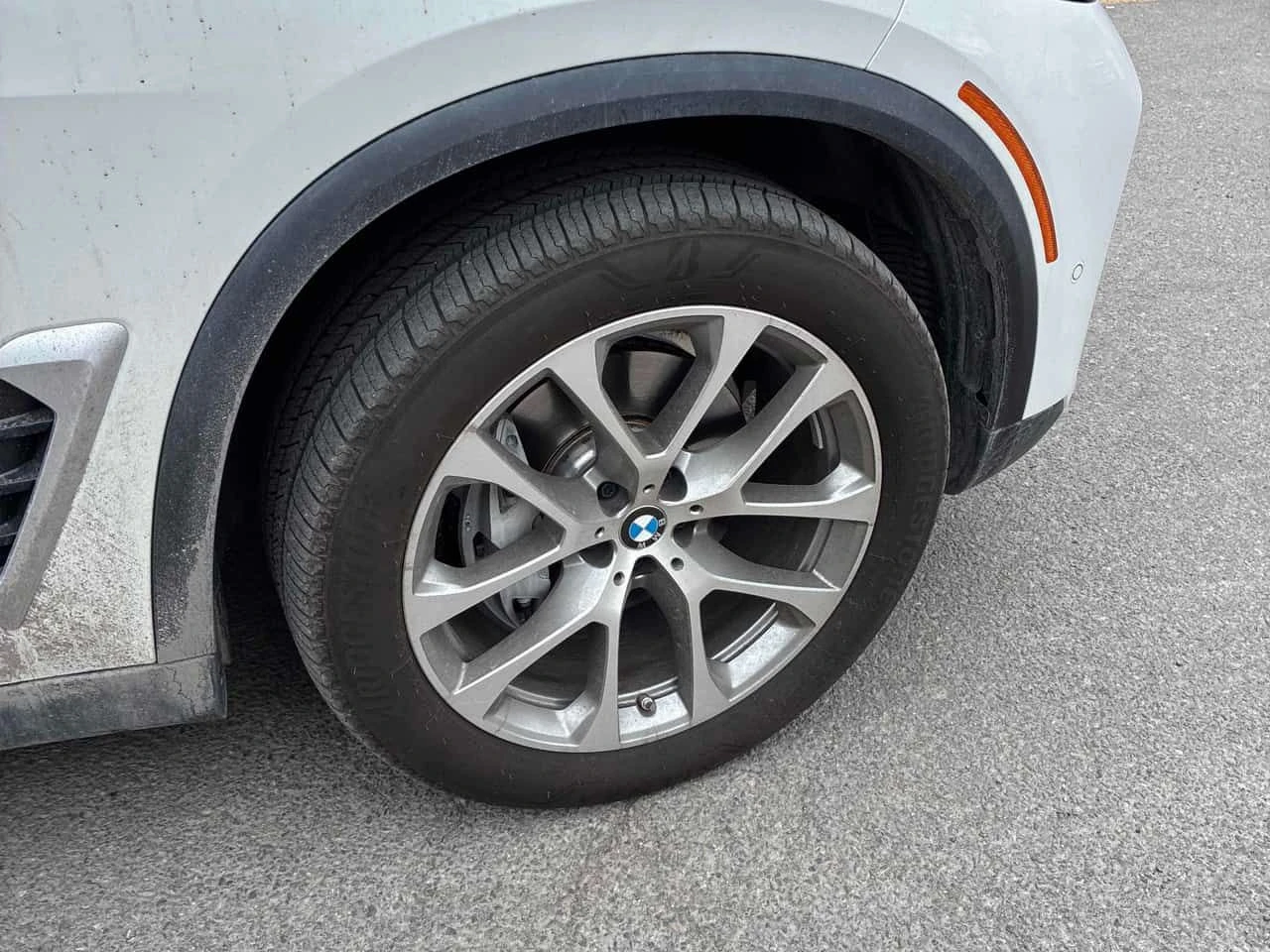 BMW X5 xDrive40i / 360 / DIS / Harman Kardon / ОБДУХВАНЕ, снимка 7 - Автомобили и джипове - 54365941