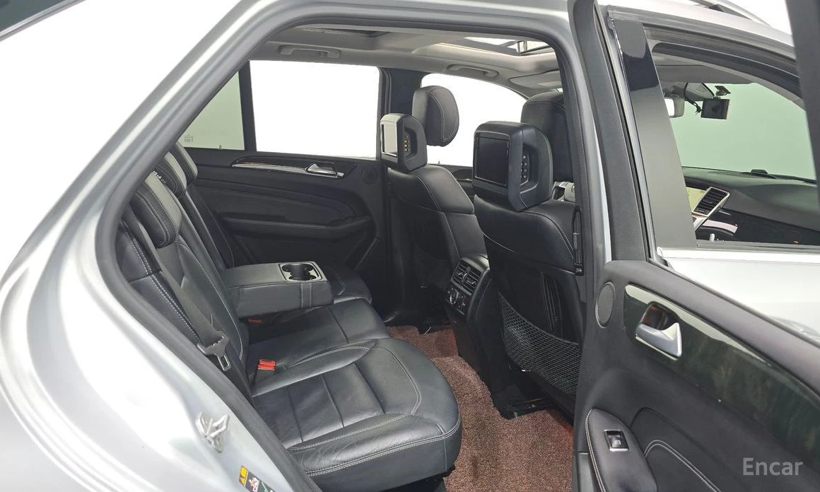 Mercedes-Benz ML 350, снимка 11 - Автомобили и джипове - 54667073