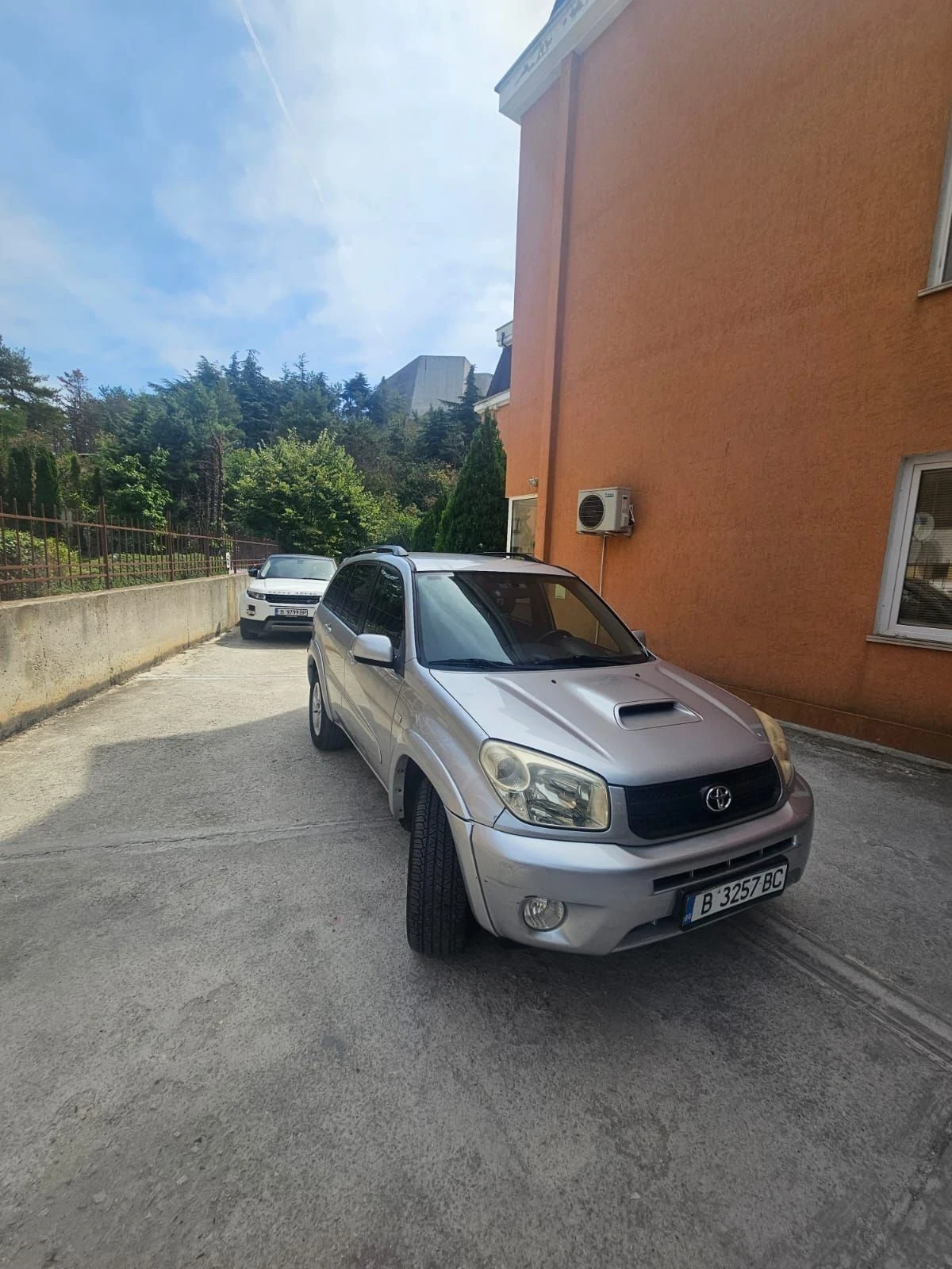 Toyota Rav4 2.0 D4D 4x4 116к.с., снимка 3 - Автомобили и джипове - 55859638