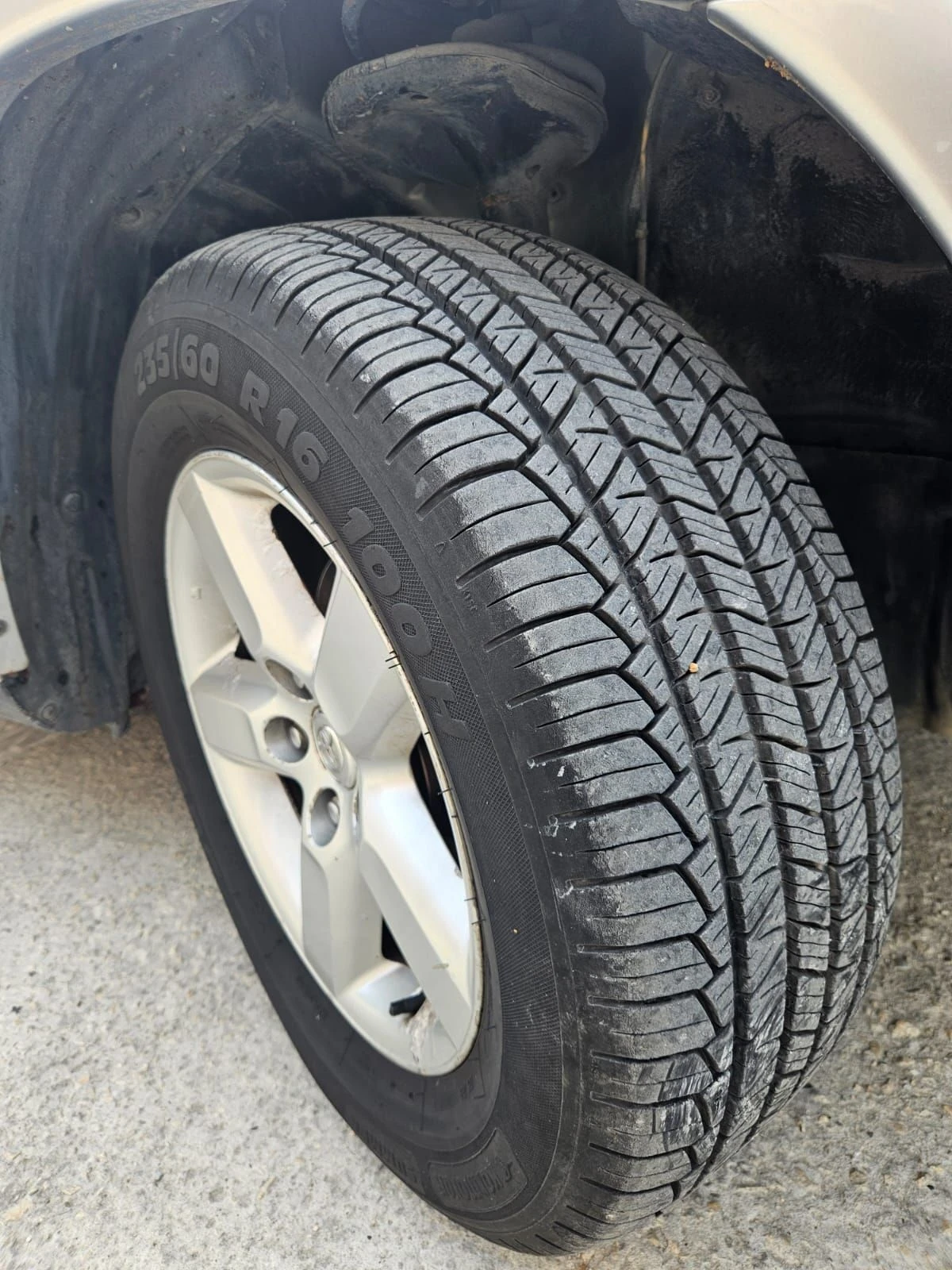 Toyota Rav4 2.0 D4D 4x4 116к.с., снимка 8 - Автомобили и джипове - 55859638