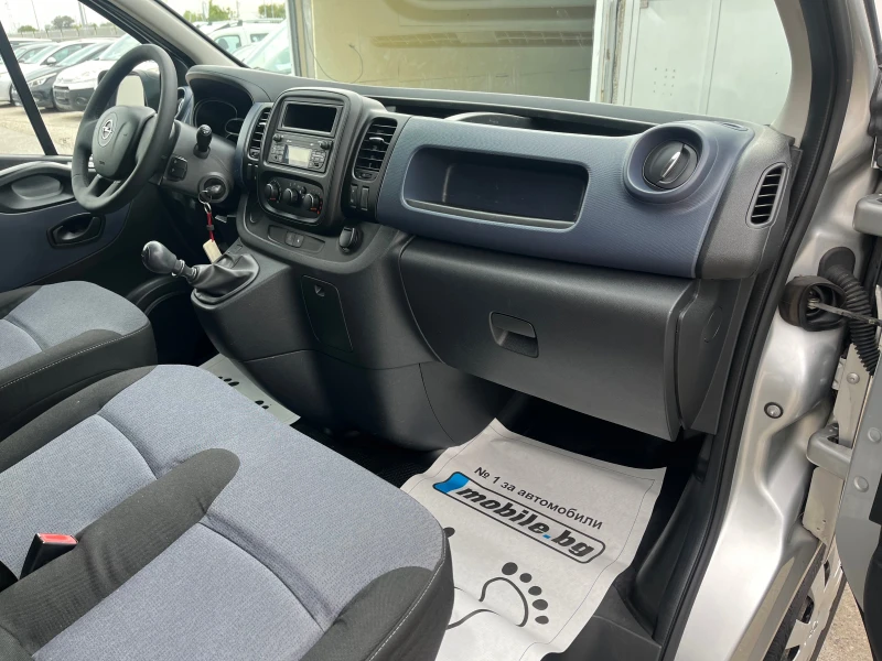 Opel Vivaro 1.6 Diesel 120k.c, снимка 10 - Бусове и автобуси - 52051831