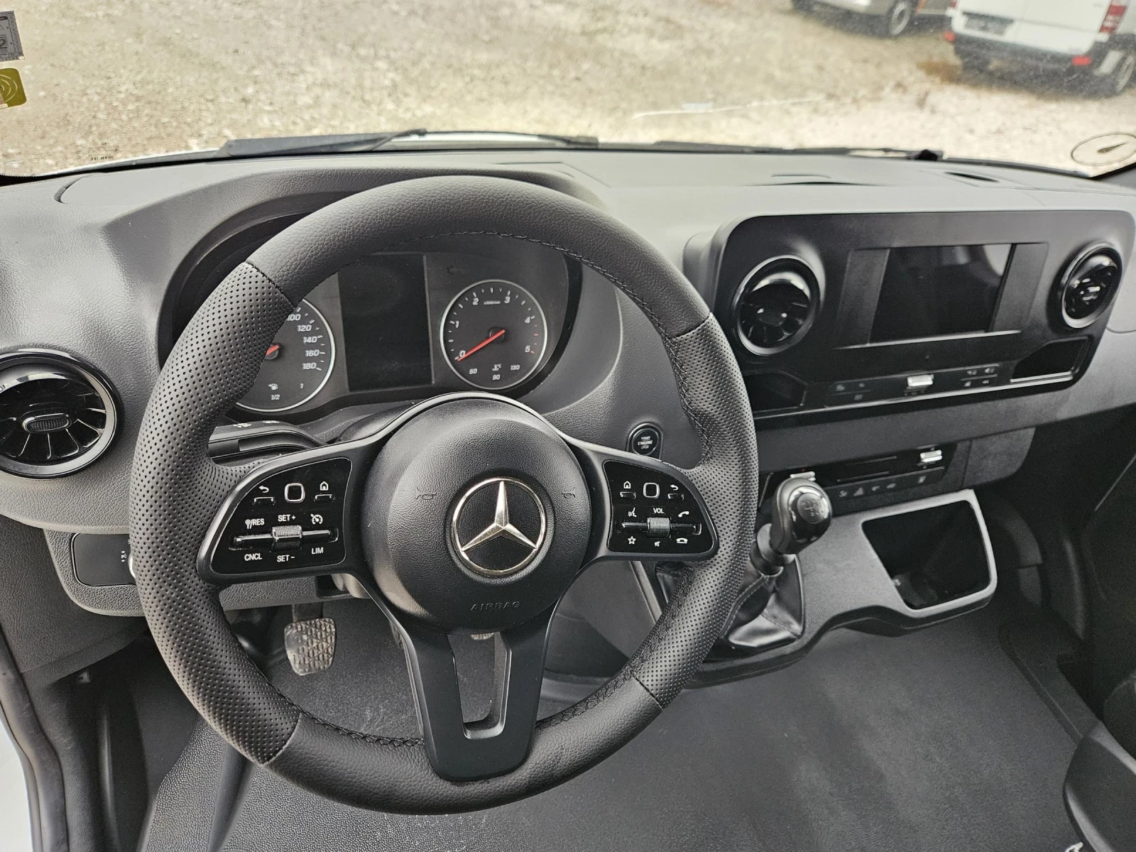 Mercedes-Benz Sprinter 314 Нави, Камера, ЕВРО 6 - изображение 10