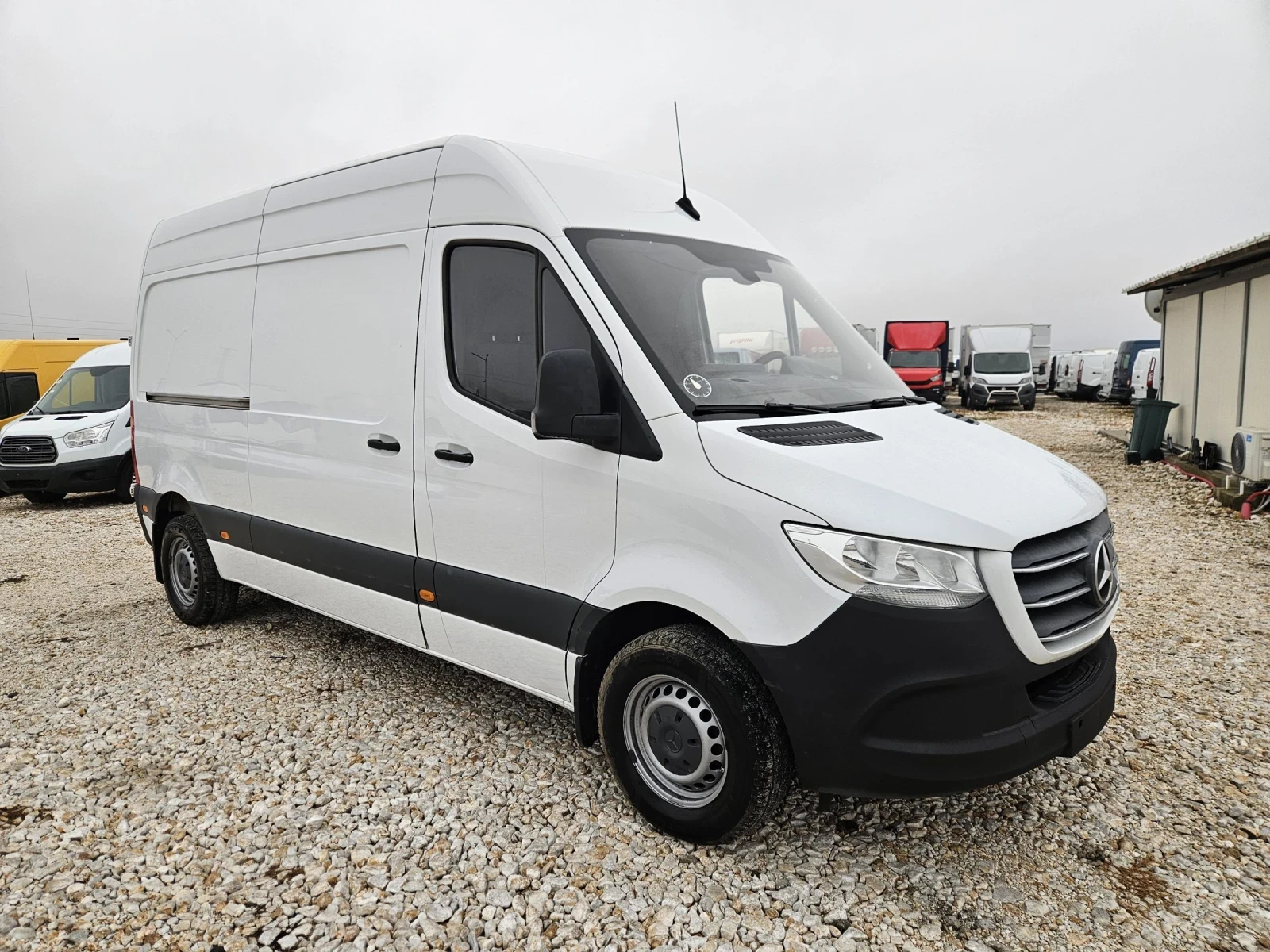 Mercedes-Benz Sprinter 314 Нави, Камера, ЕВРО 6 - изображение 7