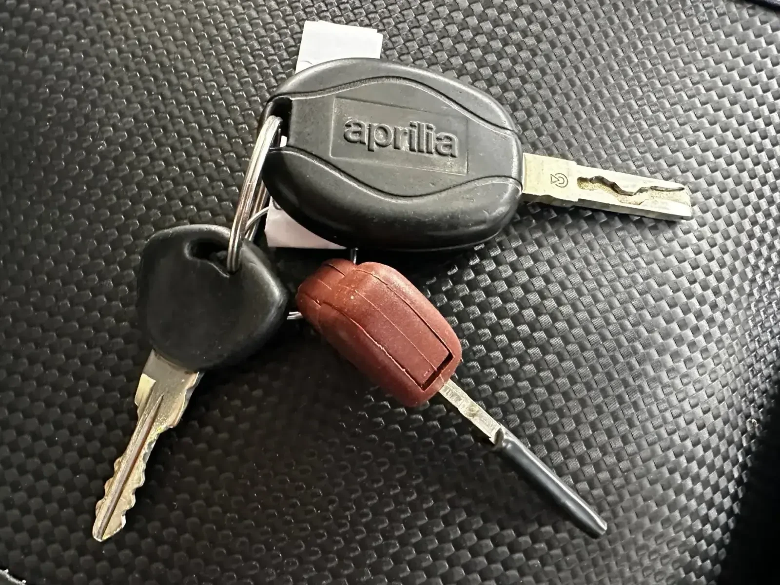 Aprilia SRV 850i ABS/TC | Mobile.bg   14