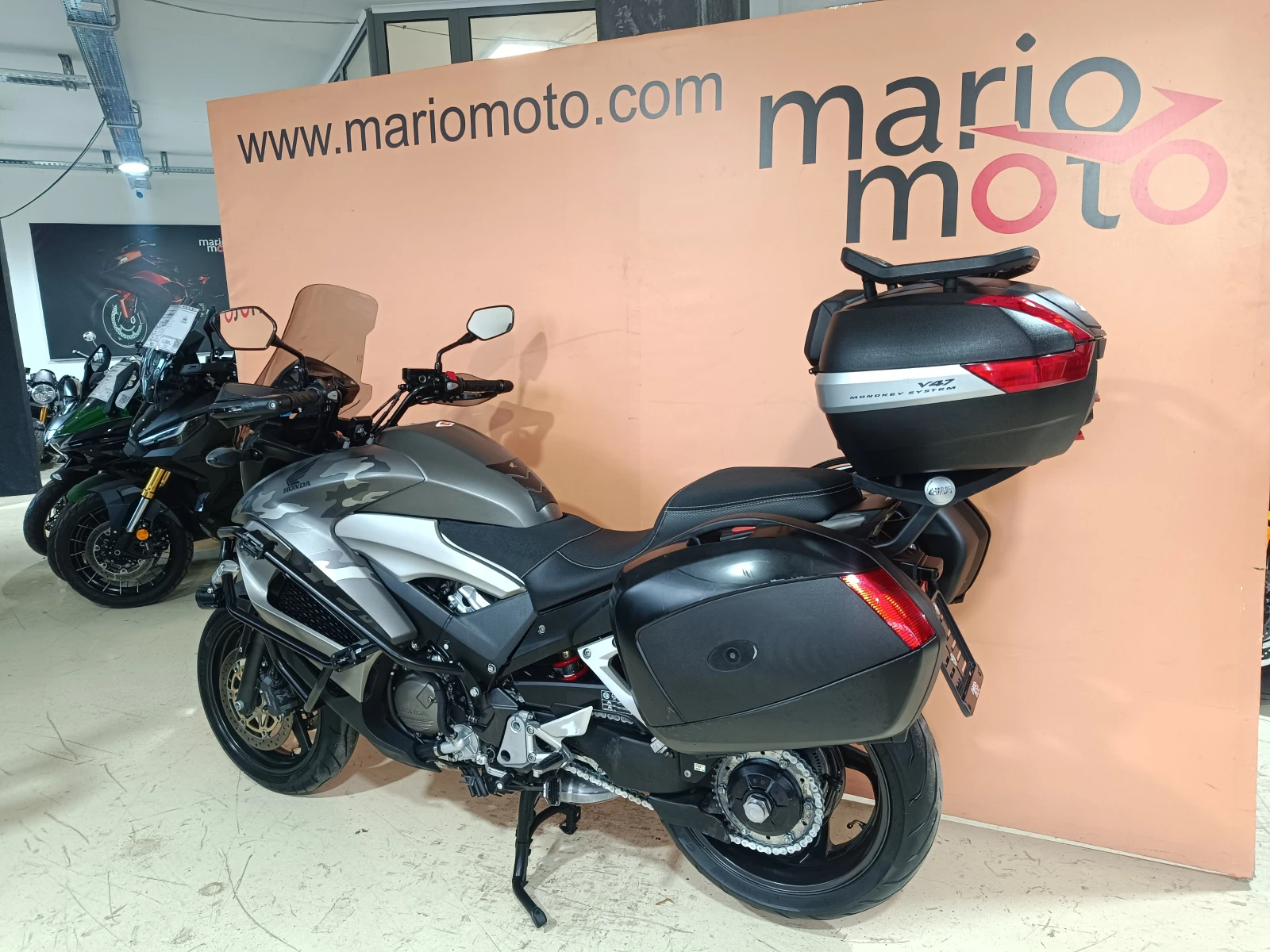 Honda Crossrunner 800X, снимка 11 - Мотоциклети и мототехника - 56567532