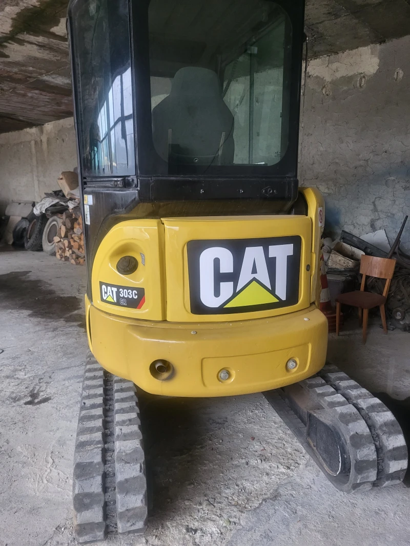 Багер Cat 303, снимка 4 - Индустриална техника - 53181943