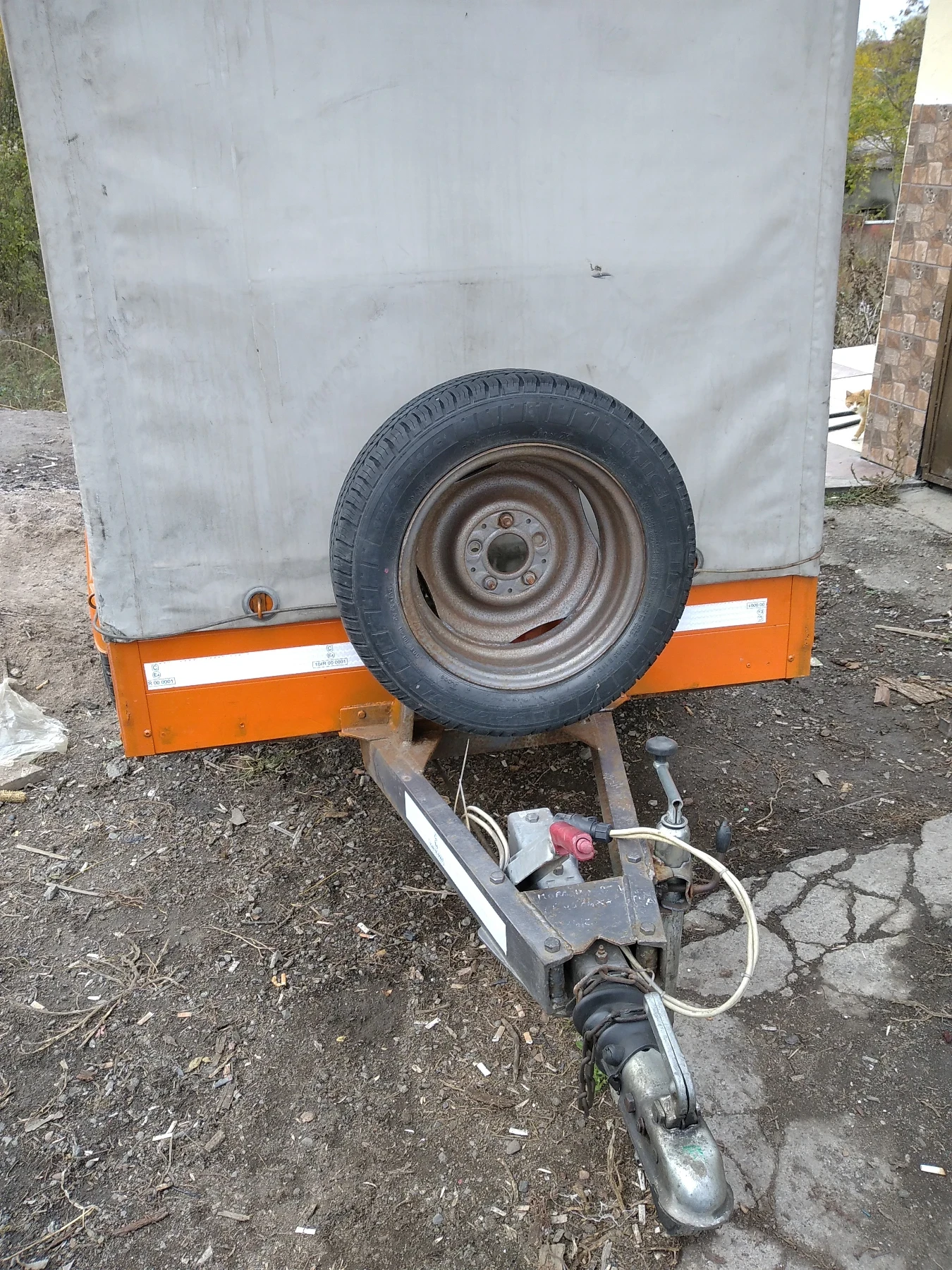 За автомобил RESPO, снимка 2 - Ремаркета - 53923014