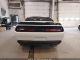 Dodge Challenger SXT PLUS 3.6L КОЖА/ПОДГРЕВ/ШИБЕДАХ, снимка 8