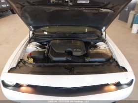 Dodge Challenger SXT PLUS 3.6L КОЖА/ПОДГРЕВ/ШИБЕДАХ, снимка 14