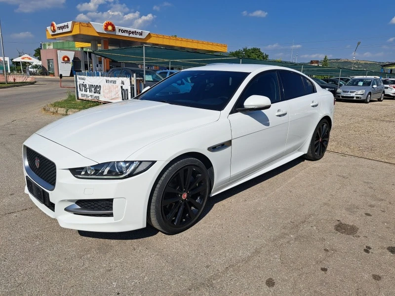 Jaguar XE, снимка 3 - Автомобили и джипове - 41607609