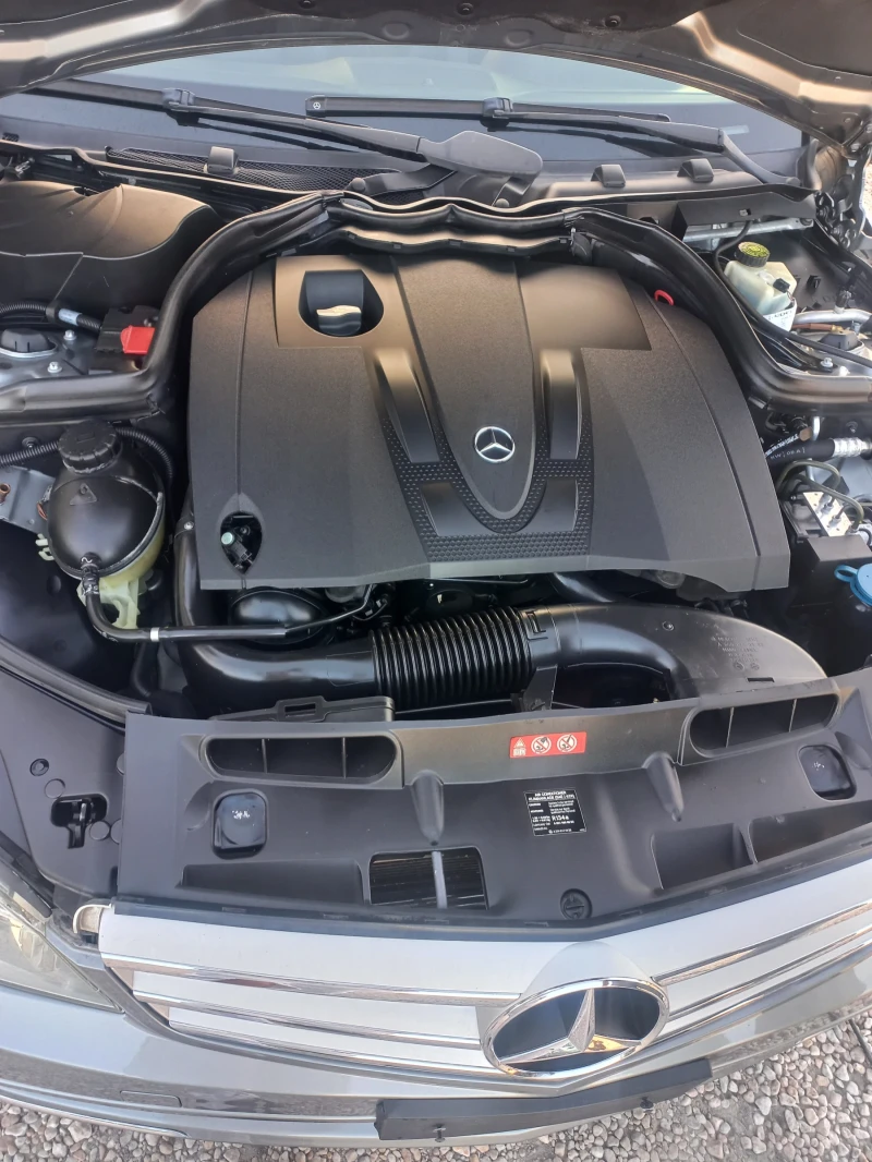 Mercedes-Benz C 220 C220 CDI Avantgarde, снимка 17 - Автомобили и джипове - 47749394