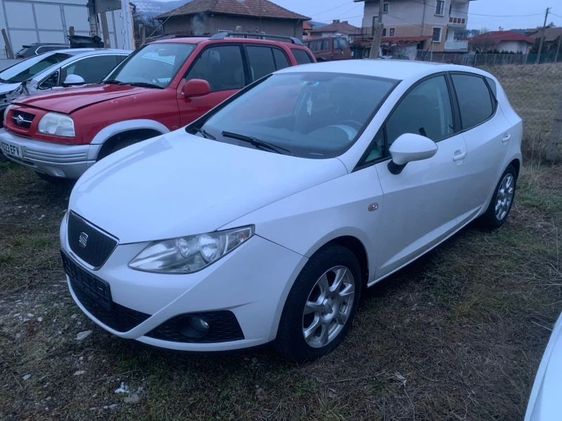 Seat Ibiza 1.4i, снимка 1 - Автомобили и джипове - 48448743