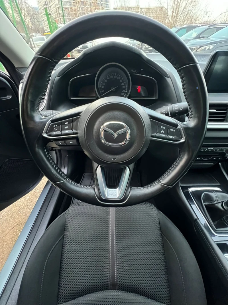 Mazda 3 SKYACTIV, снимка 8 - Автомобили и джипове - 48898895