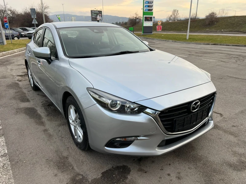 Mazda 3 SKYACTIV, снимка 2 - Автомобили и джипове - 48898895