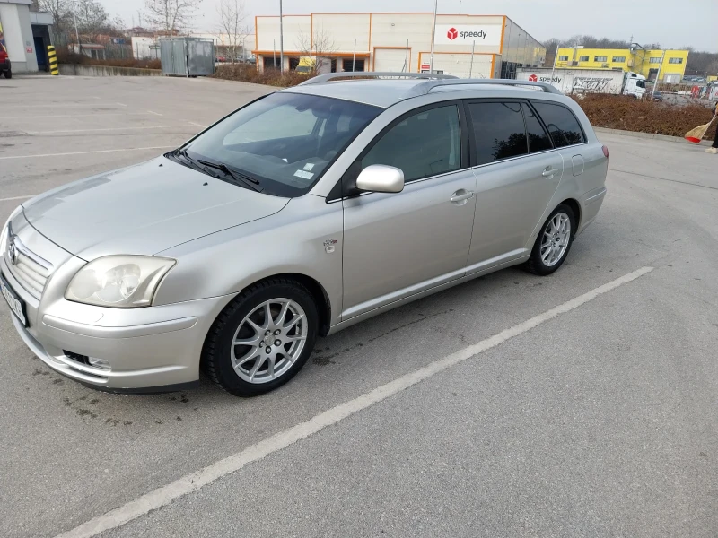 Toyota Avensis 2.0 d4d, снимка 2 - Автомобили и джипове - 49449474