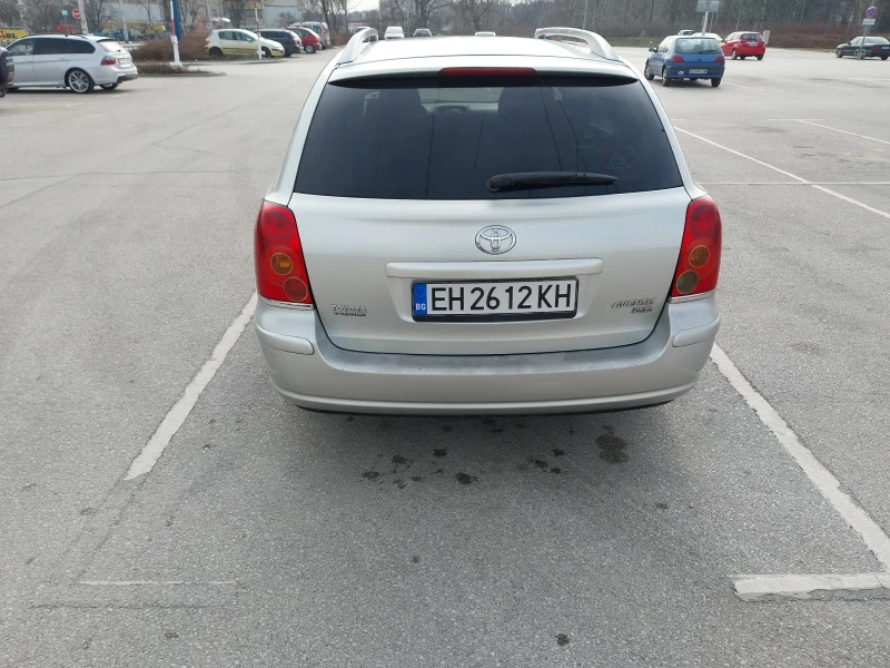 Toyota Avensis 2.0 d4d, снимка 3 - Автомобили и джипове - 49449474