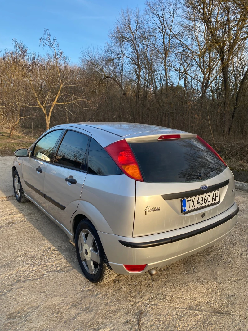 Ford Focus 1.8TDCi, снимка 6 - Автомобили и джипове - 49496220