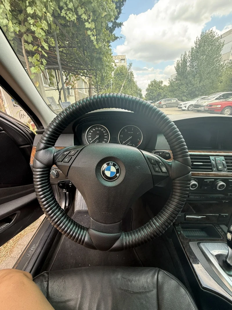 BMW 530 XDrive FaceLift, снимка 6 - Автомобили и джипове - 52863342