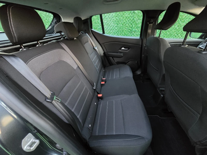 Dacia Sandero Eco-G* 101кс* LPG* , снимка 11 - Автомобили и джипове - 52284179