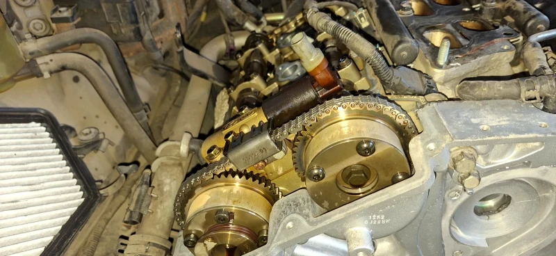 Hyundai Genesis Coupe 3.8 R-Spec, снимка 11 - Автомобили и джипове - 52478197