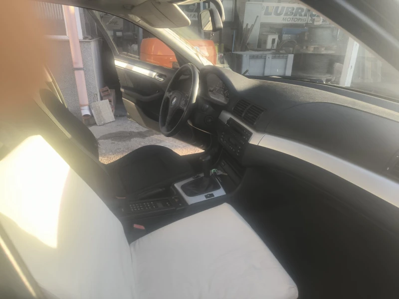 BMW 320 D, снимка 13 - Автомобили и джипове - 52662557