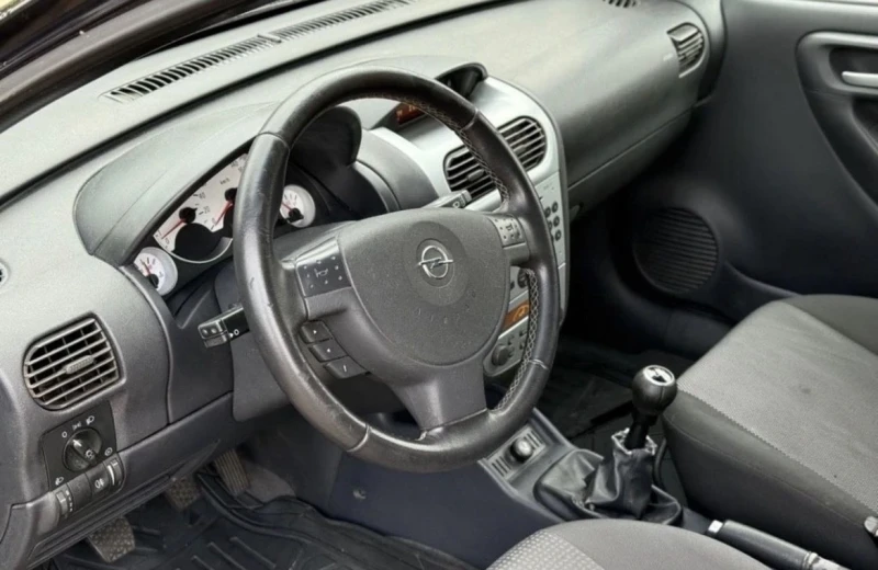 Opel Corsa 1.2 twinport, снимка 8 - Автомобили и джипове - 52672856