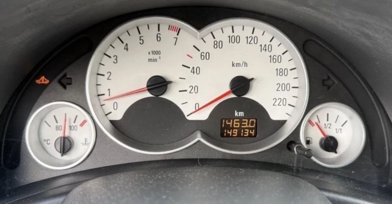 Opel Corsa 1.2 twinport, снимка 12 - Автомобили и джипове - 52672856