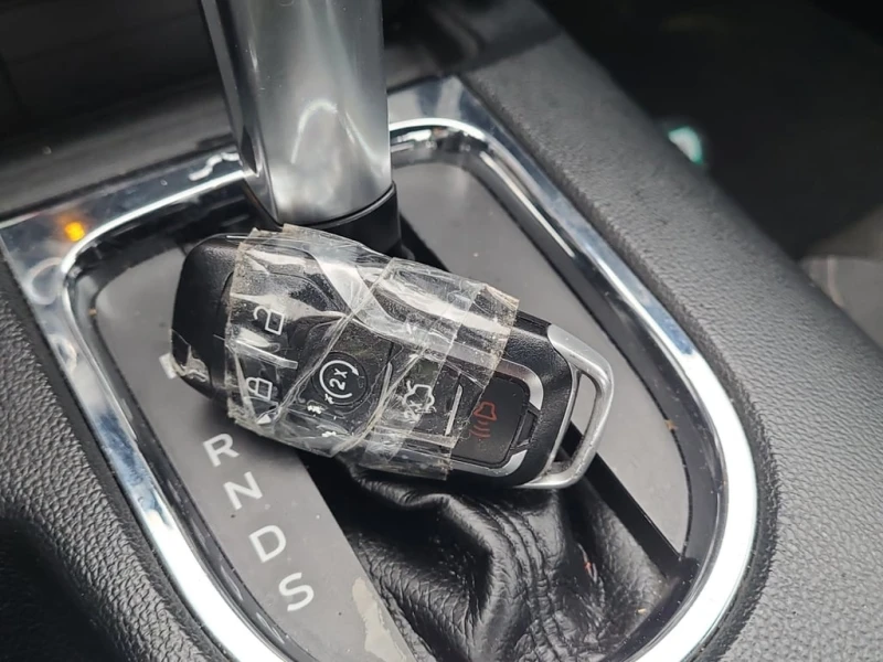 Ford Mustang * V6 * CARFAX * БЕЗ ПЪРВОНАЧАЛНА ВНОСКА, снимка 8 - Автомобили и джипове - 53187810