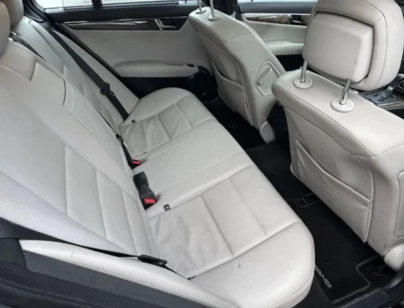Mercedes-Benz C 350 Benzin , снимка 8 - Автомобили и джипове - 53201497