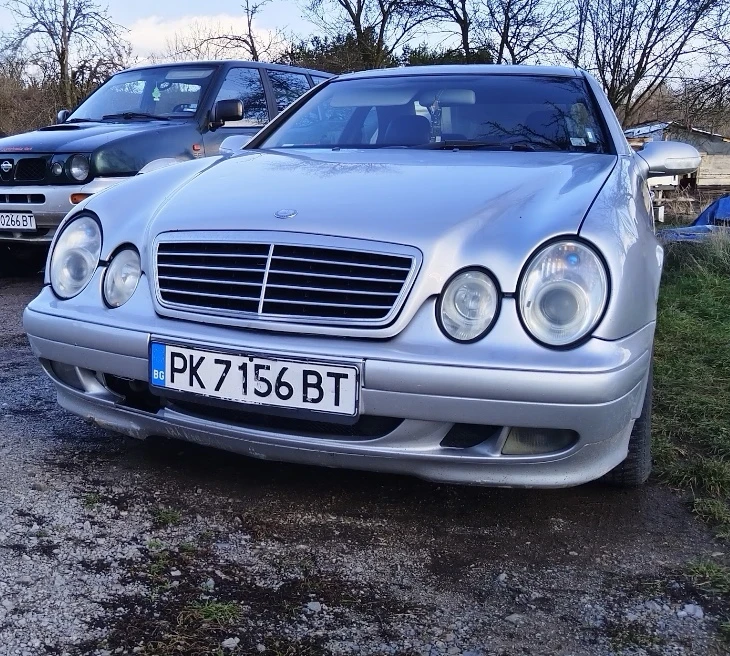 Mercedes-Benz CLK Kompressor, снимка 1 - Автомобили и джипове - 49243653