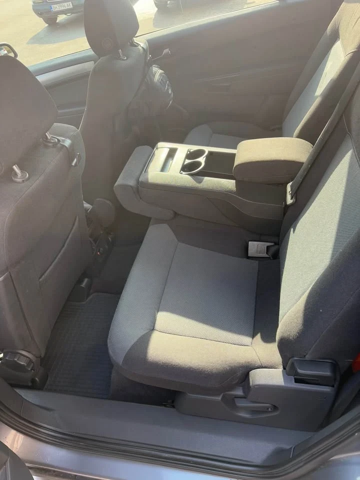 Opel Zafira, снимка 8 - Автомобили и джипове - 55631433
