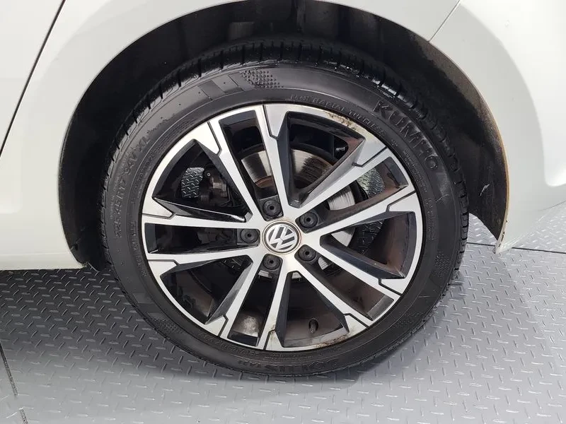 VW Golf 1.4 Tsi Premium, снимка 5 - Автомобили и джипове - 55748627