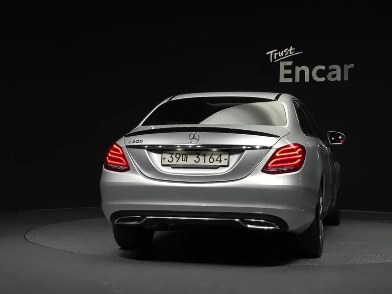 Mercedes-Benz C 200 САМО 30% АВАНС, снимка 4 - Автомобили и джипове - 56064892